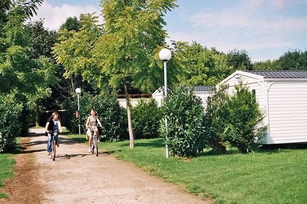 Camping Du Ried Hotel Boofzheim Exterior photo